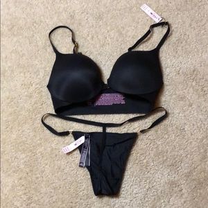 Bra and panties set